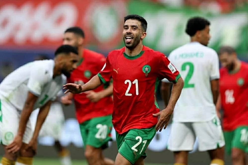 الأخضر السعودي يواجه المغرب في قمة كأس العرب 2025