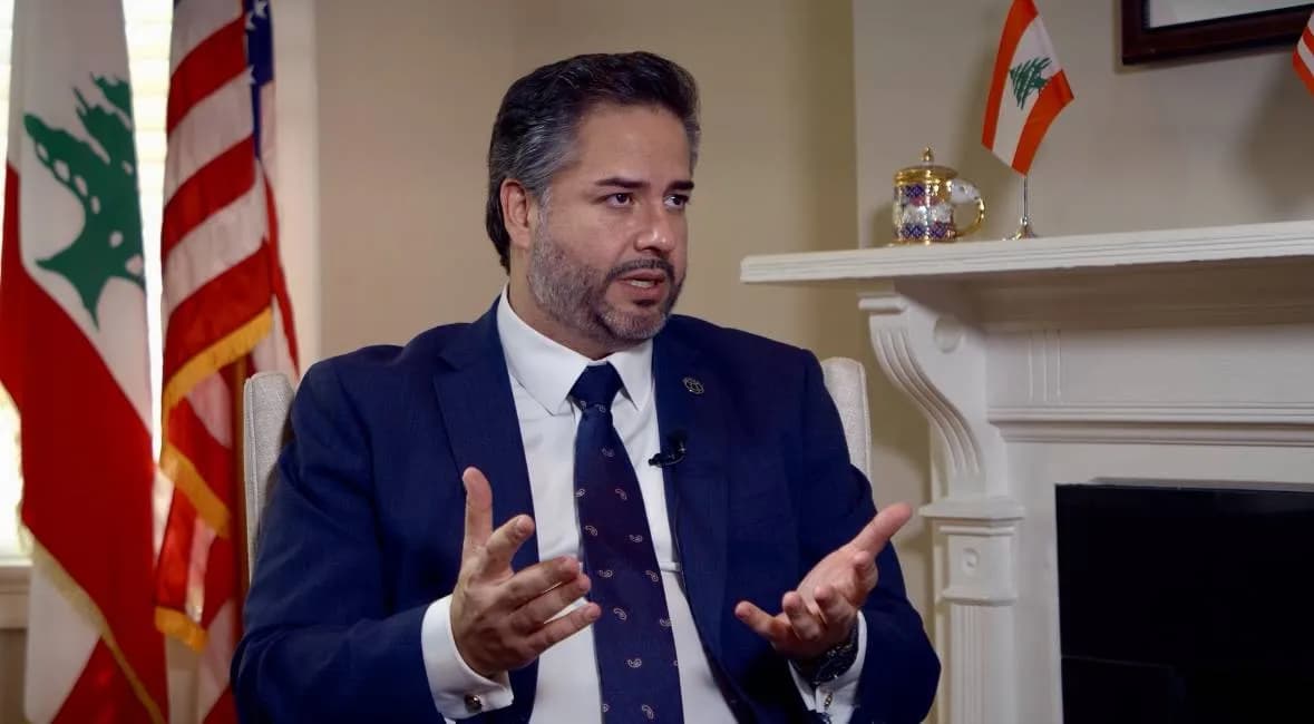 إطلاق سراح وزير الاقتصاد اللبناني السابق بعد ستة أشهر